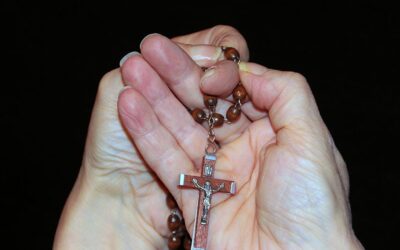 Różaniec – ukochana modlitwa Maryi